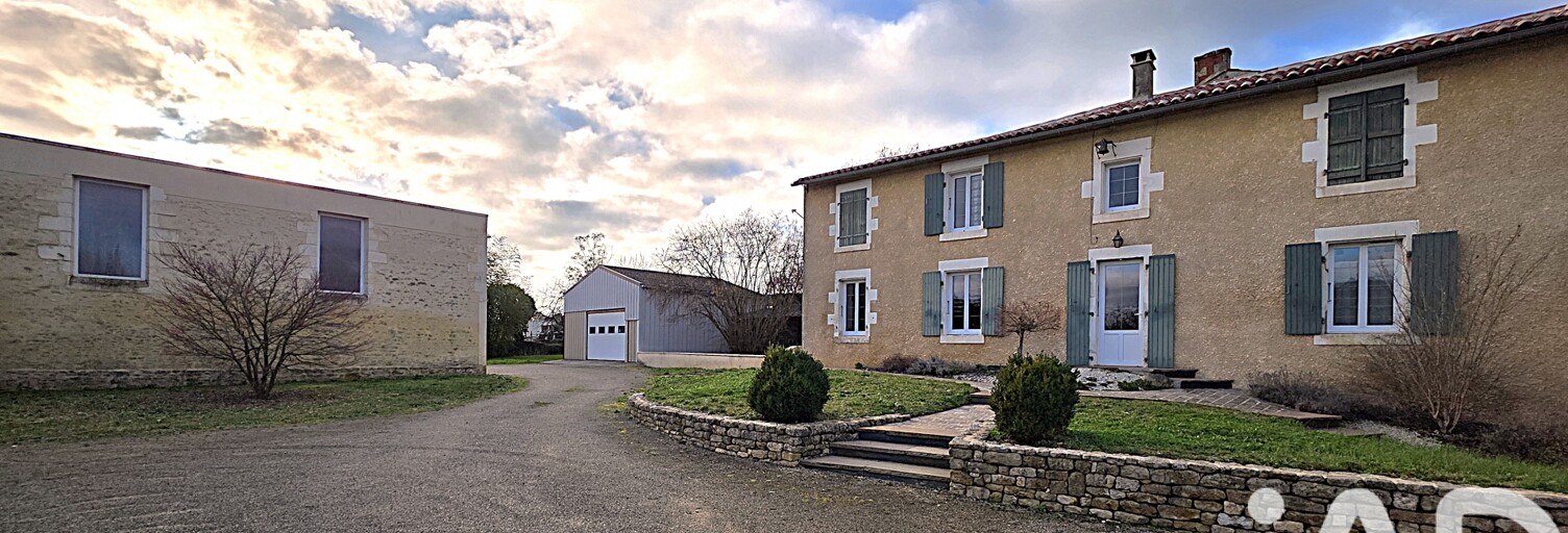 Maison 8 Pièces 175 m² à vendre à Saint-Hilaire-des-Loges (85240)