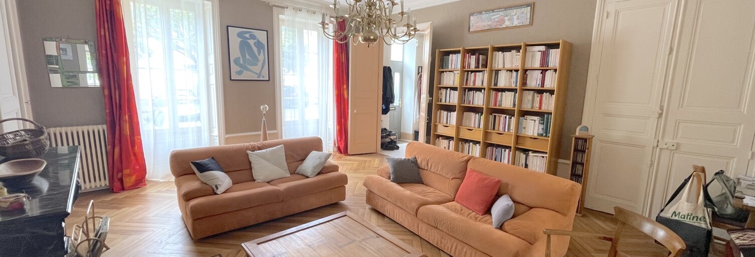 Maison 7 Pièces 192 m² à vendre à La Roche-sur-Yon (85000)