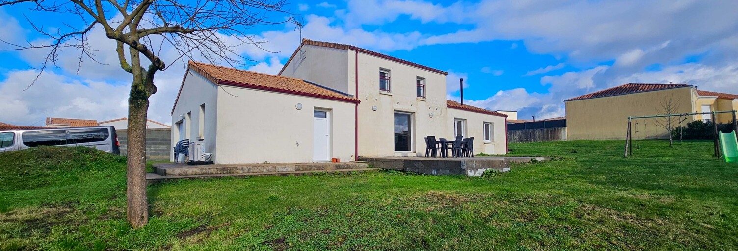 Maison 8 Pièces 151 m² à vendre à Le Landreau (44430)