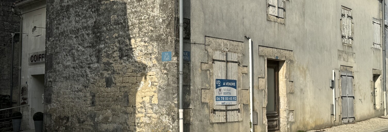 Immeuble  121 m² à vendre à Macqueville (17490)