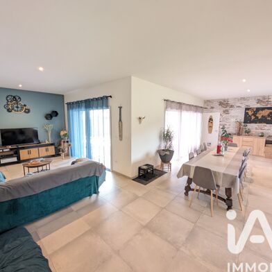 Maison 7 pièces 326500 €