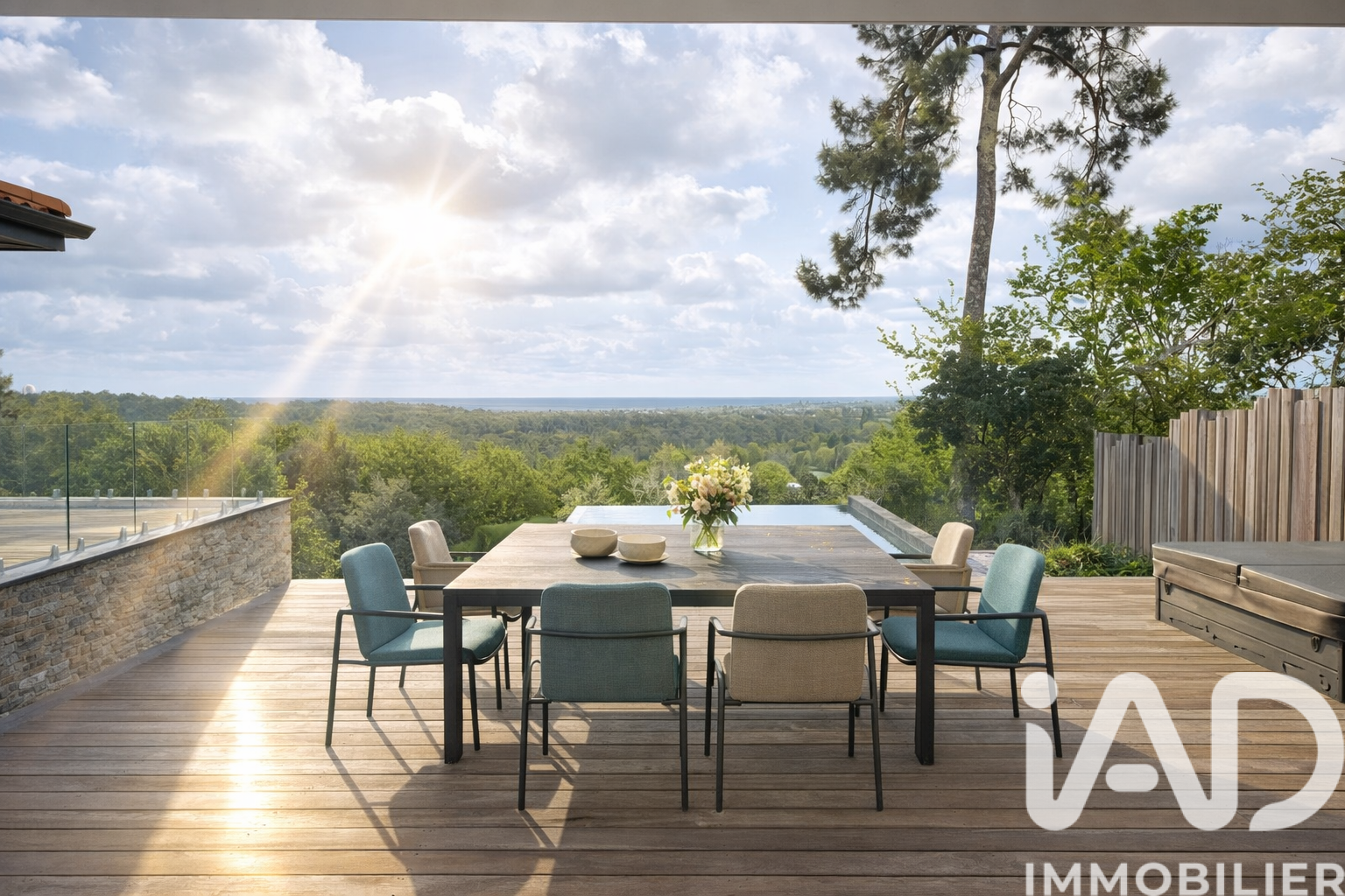 La-Teste-De-Buch - 260m² - 4p. - 3ch.