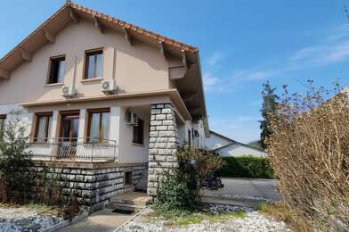 Commerce 10 pièces 670000 €