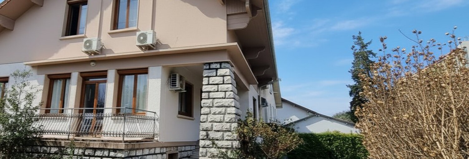 Commerce 10 Pièces  m² à vendre à Aix-les-Bains (73100)