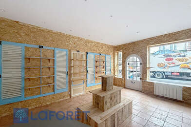 Commerce 2 pièces 675 €