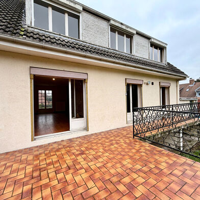 Maison 6 pièces 279000 €