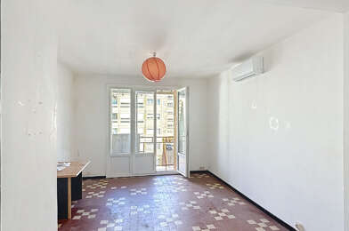 Appartement 3 pièces 890 €