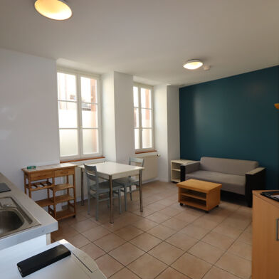 Appartement 2 pièces 390 €