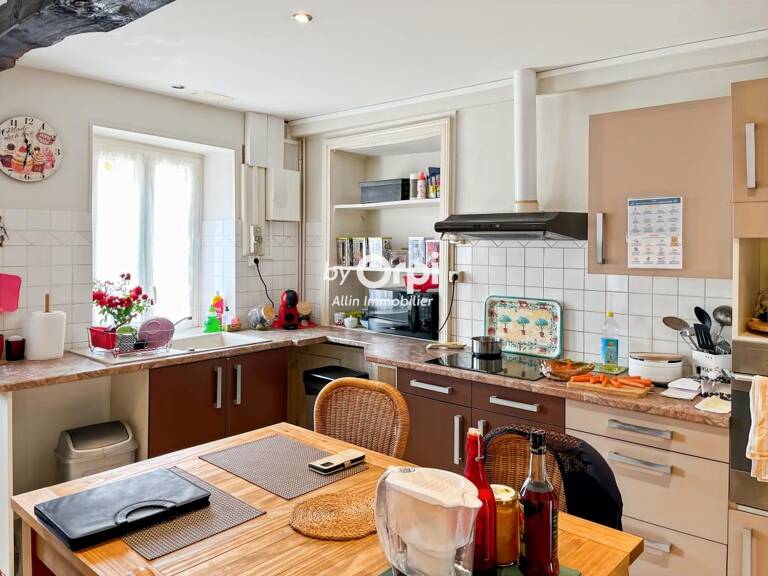 Maison VILLEFRANCHE D ALLIER 4 pièce(s) 75 m² — photo 1