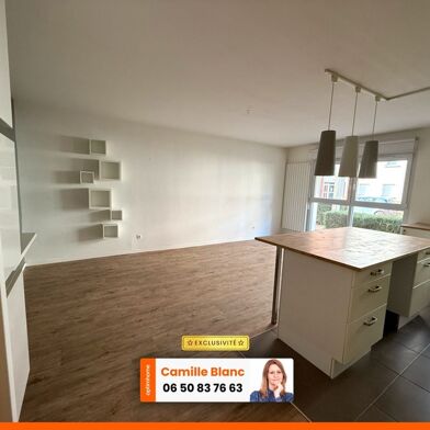 Appartement 3 pièces 805 €