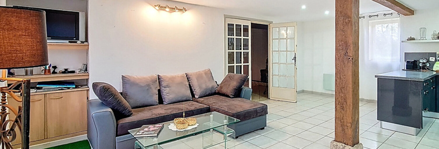 Maison 6 Pièces 208 m² à vendre à Mauroux (46700)