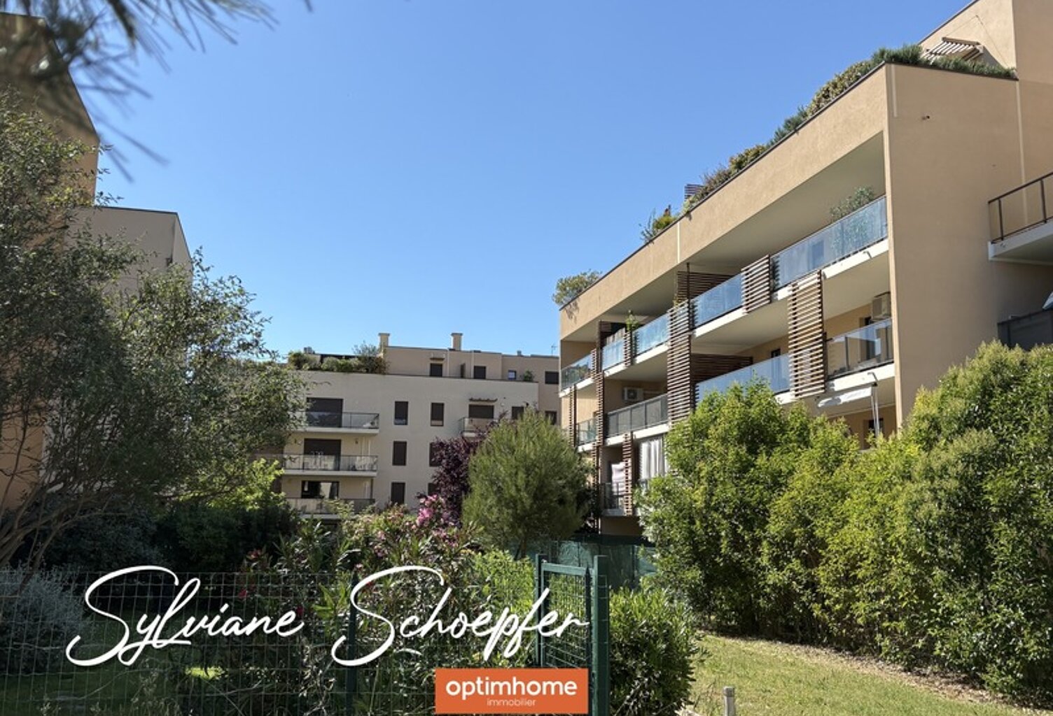 Appartement T3 rénové avec grande terrasse de 26 m² – Résidence sécurisée à deux pas du centre-ville de Montélimar — photo 1
