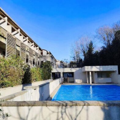 Appartement 3 pièces 84500 €