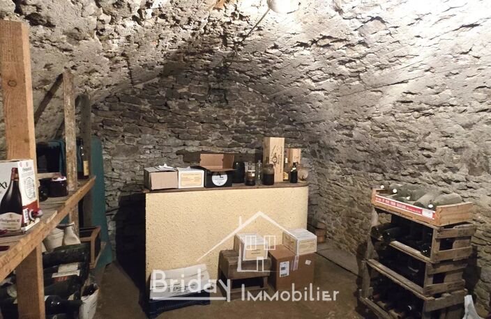 le Bois d'Oingt : maison à rénovée — photo 4