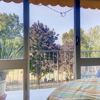 Appartement 3 pièces 181500 €