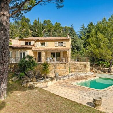 Maison 6 pièces 680000 €