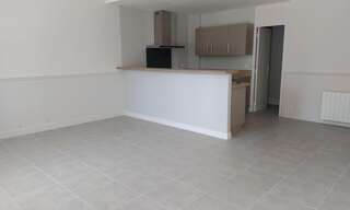 Maison 3 Pièces 74 m² à louer à Saucats (33650)