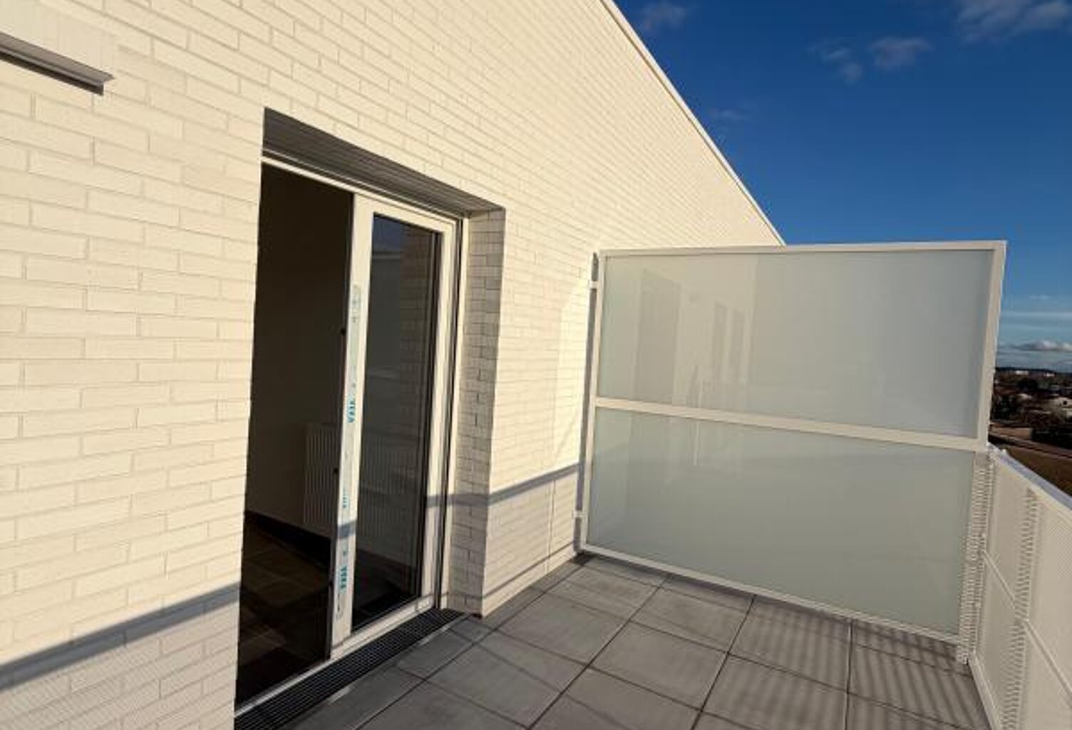 Appartement À Vendre — photo 1