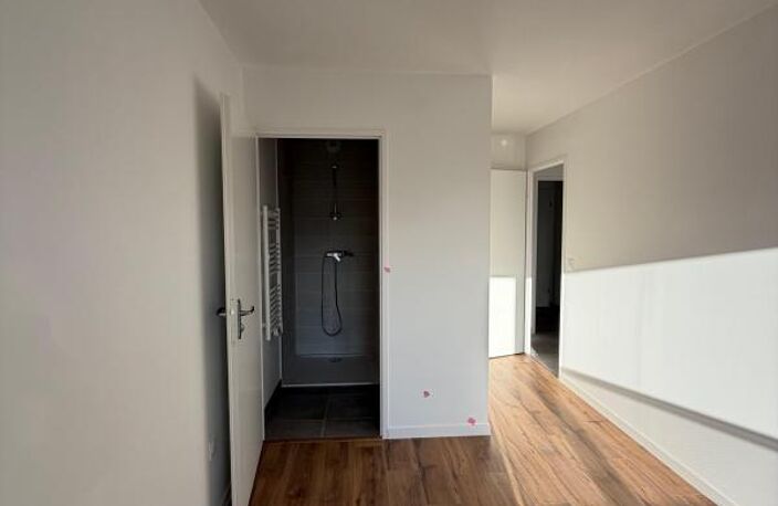 Appartement À Vendre — photo 4