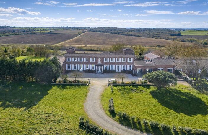 Ensemble Immobilier du XVIIIe avec vue Pyrénées — photo 3