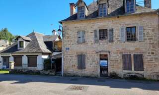 Immeuble  314 m² à vendre à Corrèze (19800)