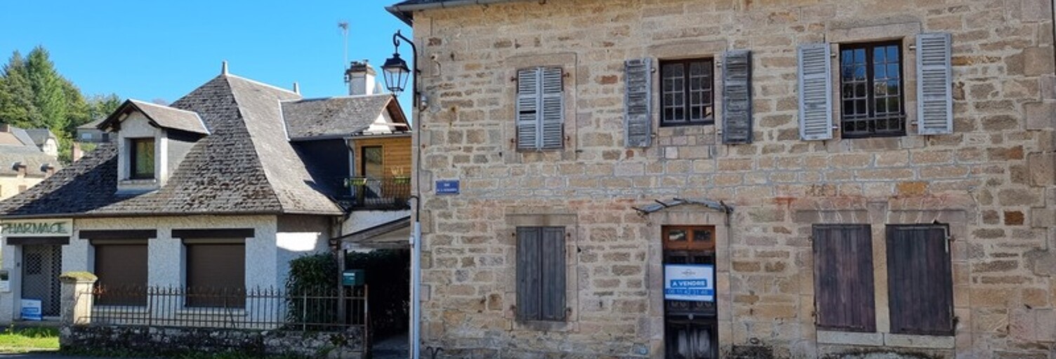 Immeuble  314 m² à vendre à Corrèze (19800)
