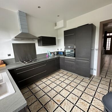 Maison 7 pièces 268000 €