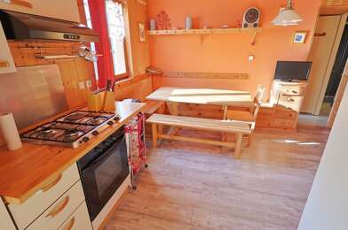 Appartement 3 pièces 84250 €