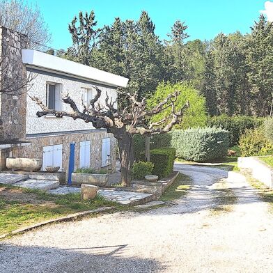 Maison 8 pièces 450000 €