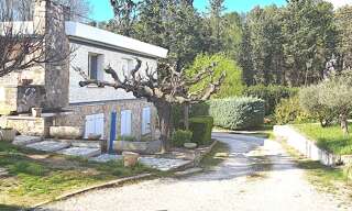 Maison 8 Pièces 273 m² à vendre à Trets (13530)