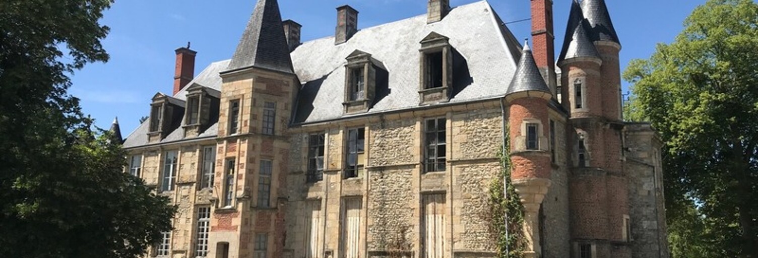 Maison 15 Pièces 450 m² à vendre à Vierzon (18100)