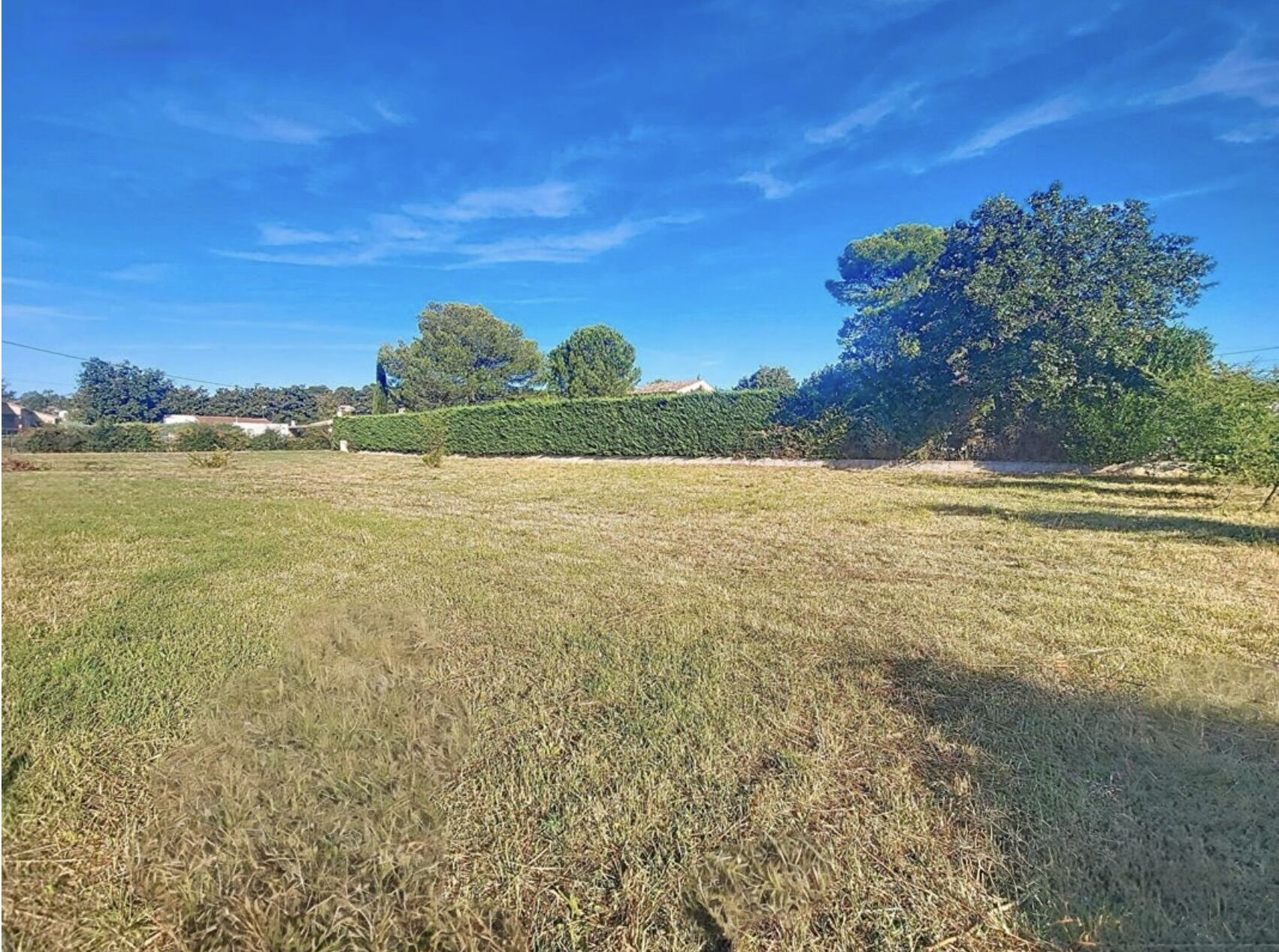 Terrain  à vendre Garéoult 83136
