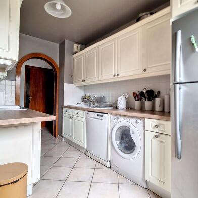 Appartement 3 pièces 1630 €