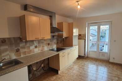 Appartement 5 pièces 845 €