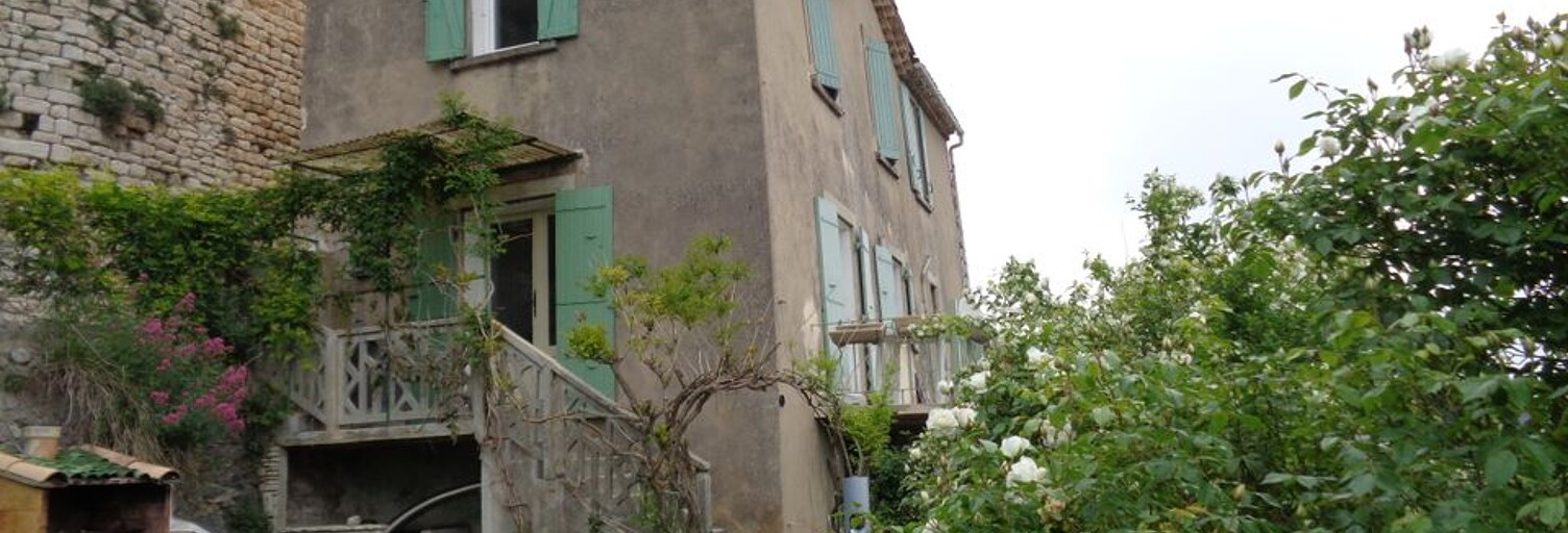 Maison 3 Pièces 70 m² à louer à Monieux (84390)