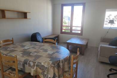 Appartement 2 pièces 610 €