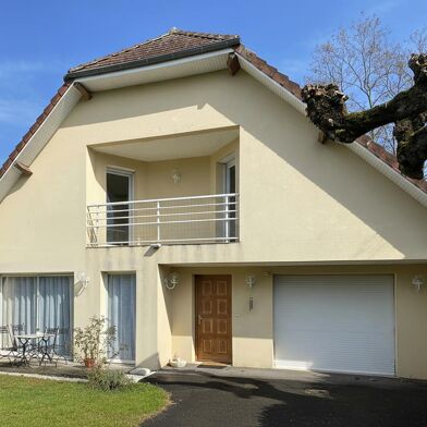 Maison 5 pièces 399000 €