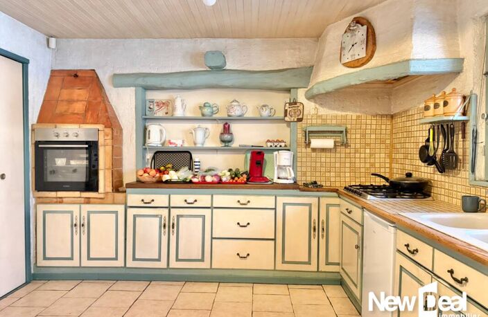 CALLIAN_ Opportunité investisseur, Vente en viager occupé sans rente  Zone UF _ Maison 118m² sur une parcelle de 1547m² — photo 2