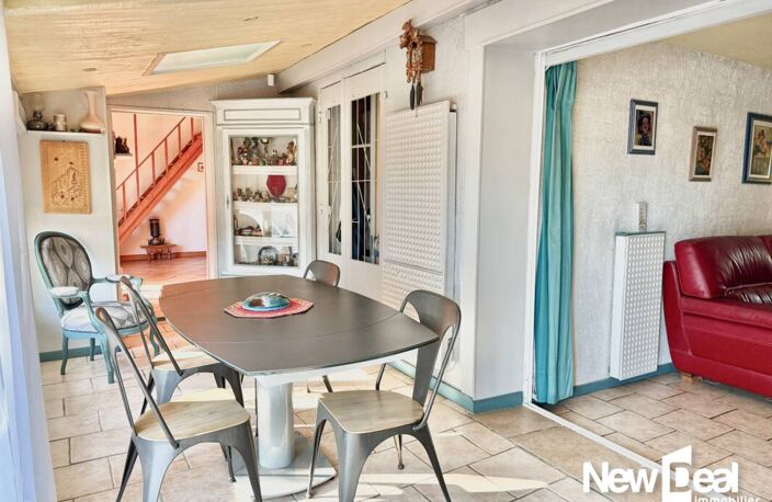 CALLIAN_ Opportunité investisseur, Vente en viager occupé sans rente  Zone UF _ Maison 118m² sur une parcelle de 1547m² — photo 4