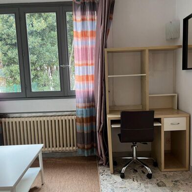 Appartement 1 pièces 550 €