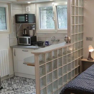 Appartement 1 pièces 750 €