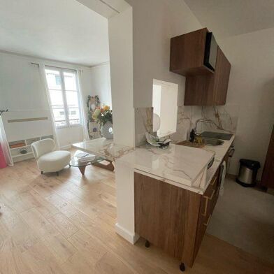 Appartement 2 pièces 2000 €