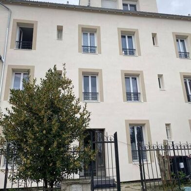 Appartement 1 pièces 730 €