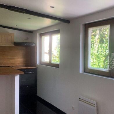 Appartement 2 pièces 900 €