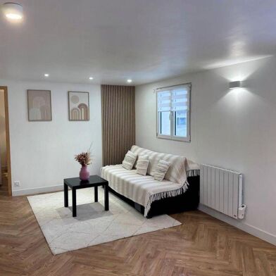 Appartement 2 pièces 1020 €