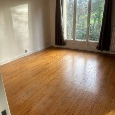 Appartement 3 pièces 1350 €