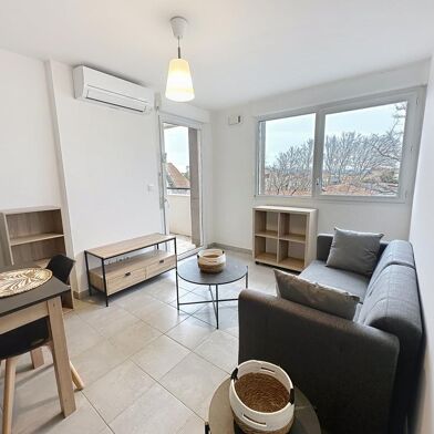 Appartement 2 pièces 630 €