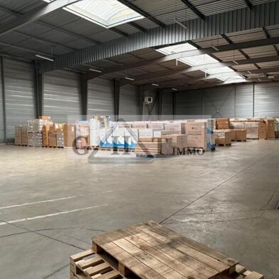 Local industriel  3150000 €