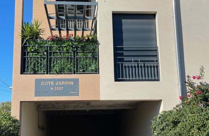 PLACE DE PARKING COUVERTE SOUS SOL - 29€ + TVA — photo 3