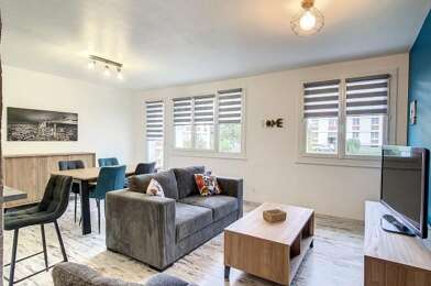 Appartement 3 pièces 860 €